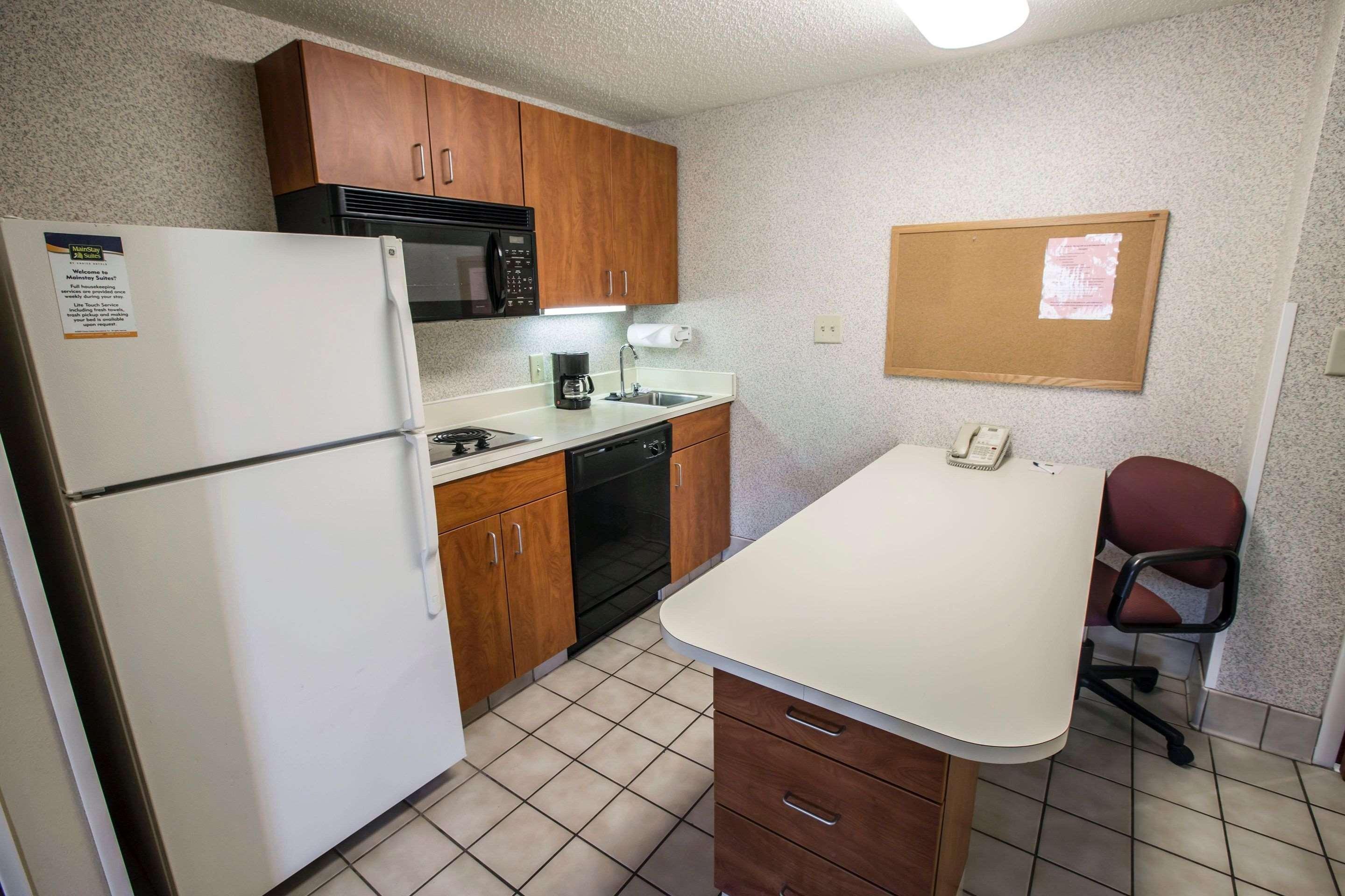 Mainstay - University Area Hotel