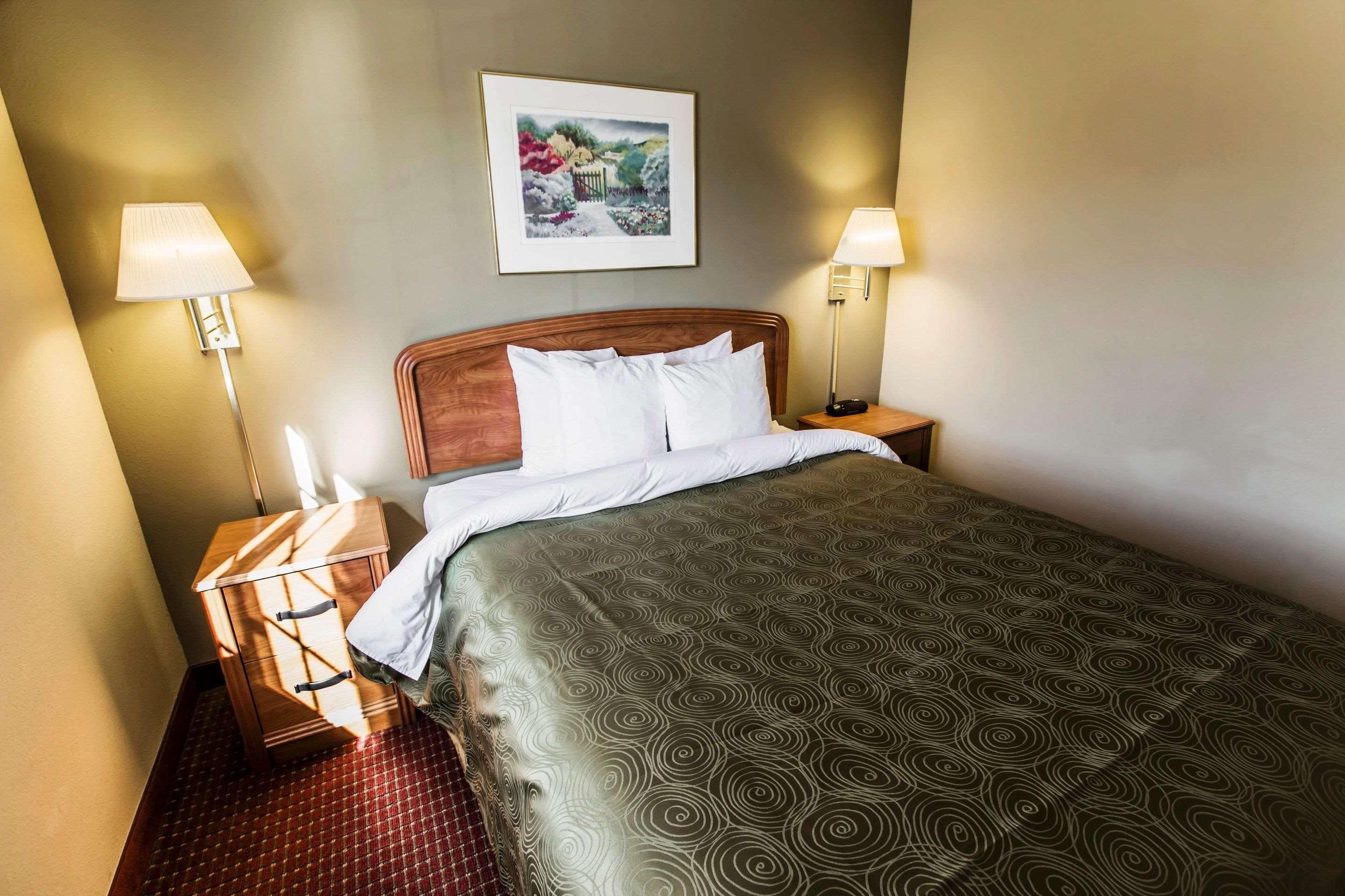 Mainstay - University Area Hotel