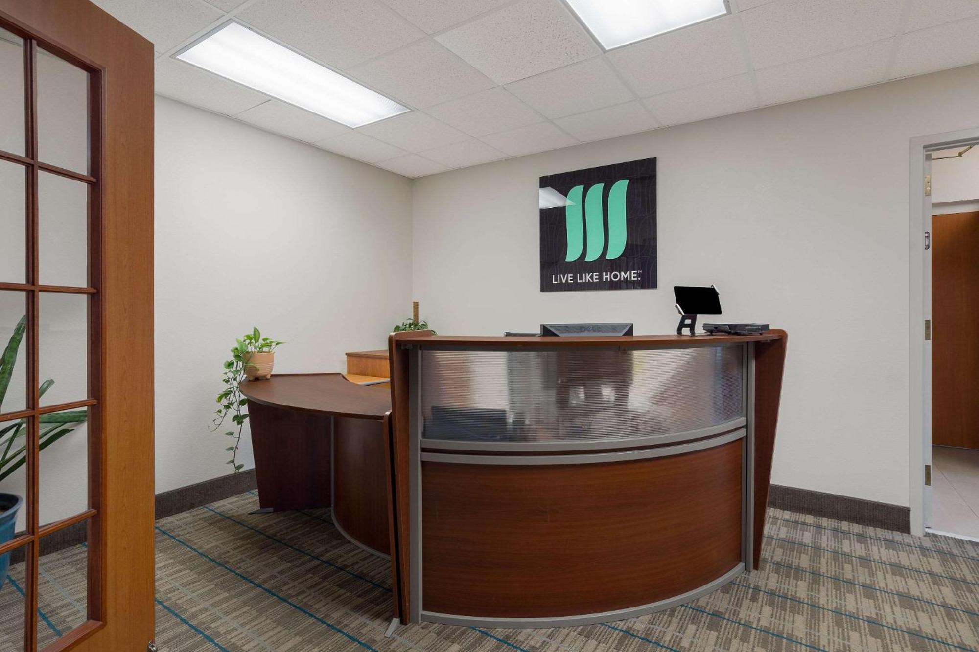 Mainstay - University Area 3* Wilmington